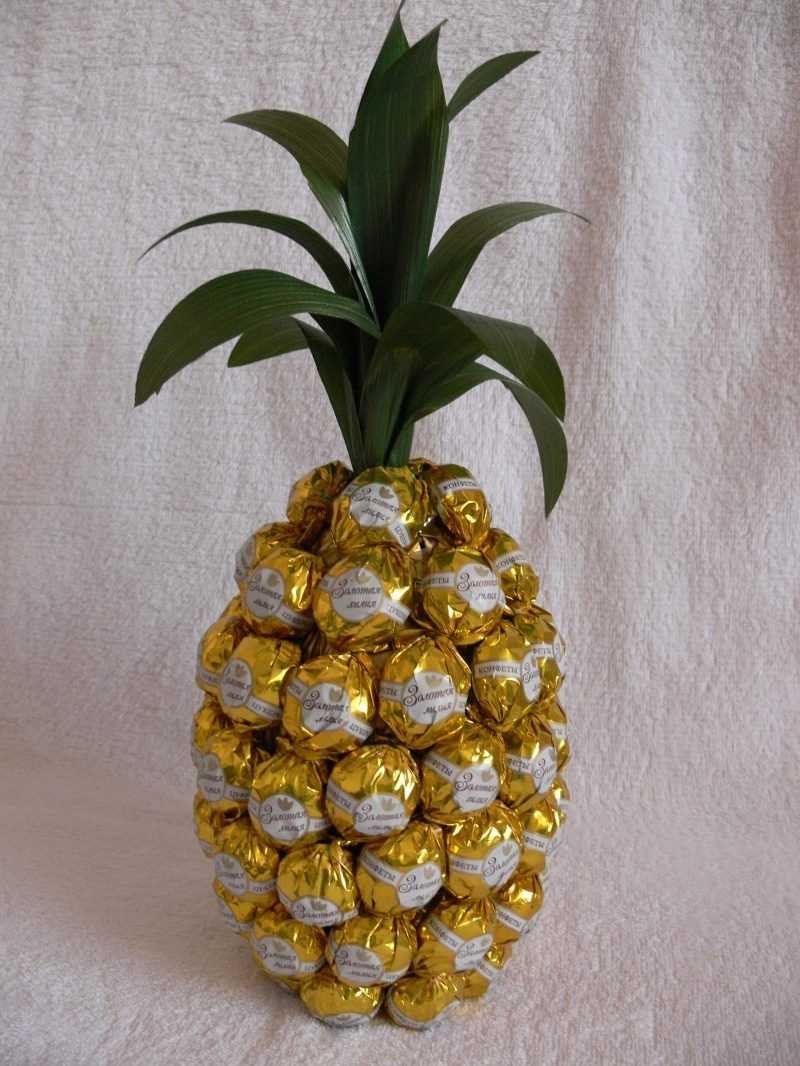 DIY-ananas van snoep en champagne: stap voor stap een fles maken - een masterclass voor beginners, foto, video