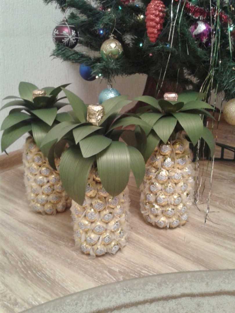 DIY-ananas van snoep en champagne: stap voor stap een fles maken - een masterclass voor beginners, foto, video