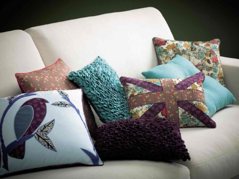 Decorative pillows - photos and videos of ideas for decorating a room with pillows: a master class on creating pillows of different shapes and types with your own hands