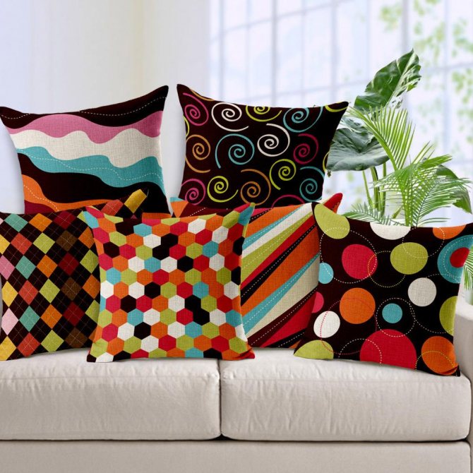 Decorative pillows - photos and videos of ideas for decorating a room with pillows: a master class on creating pillows of different shapes and types with your own hands