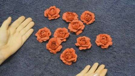 Robienie prostej róży z kolorowego papieru