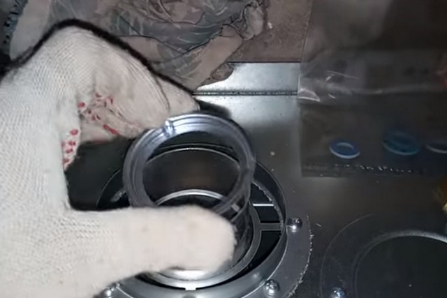 Schoorsteen voor een gasboiler: normen en vereisten voor installatie, een vergelijkend overzicht van typen