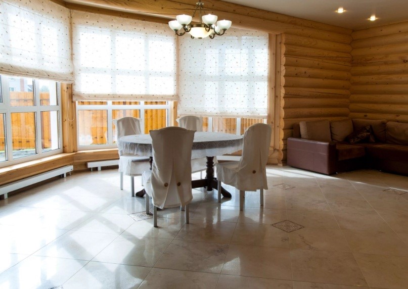 Keramische vloerverwarming kan ook in een houten huis