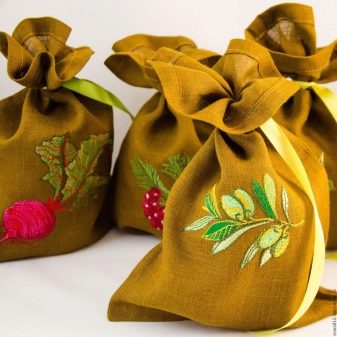 How to sew a bag with ties - DIY bags for gifts and herbs