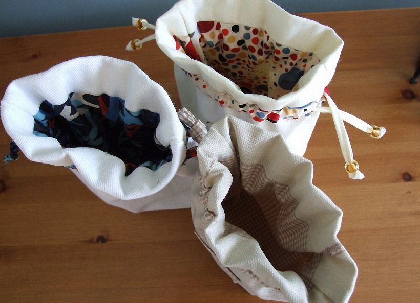 How to sew a bag with ties - DIY bags for gifts and herbs