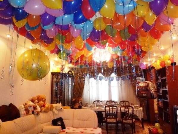hoe versier je een kamer voor de verjaardag van een kind?
