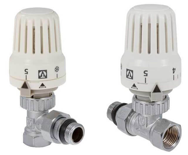 thermostat for a heating radiator with a remote sensor