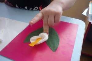 DIY moederdag knutselen van wattenschijfjes