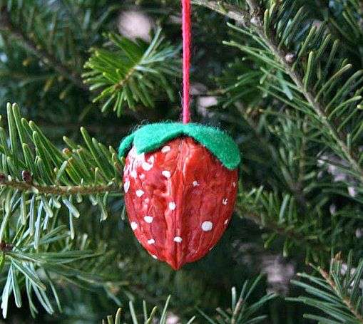 walnoten voor het versieren van de kerstboom