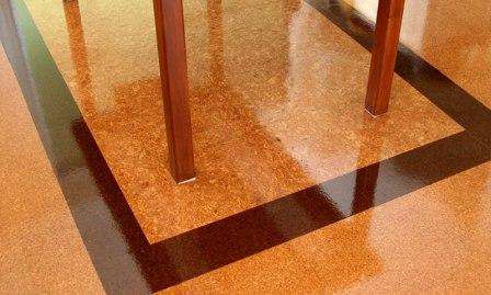 A parafa padlónak számos előnye van. Természetes anyagokból is készült, meleg, könnyen felszerelhető a lakásban, hosszú ideig szolgál