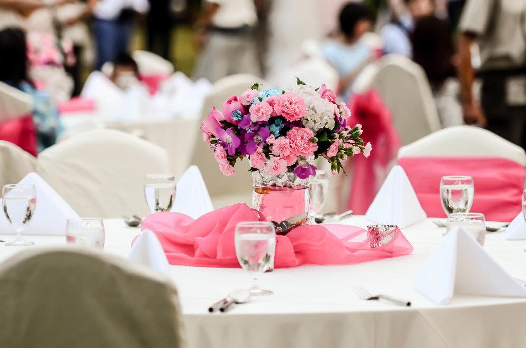 decoration of the wedding table with flowers