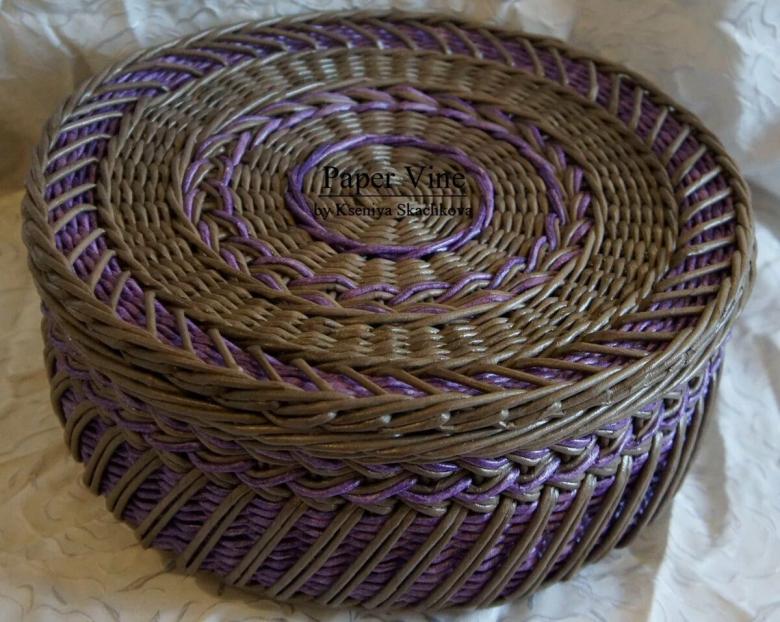 Weaving baskets and other interior items from newspaper tubes: master classes, video instructions