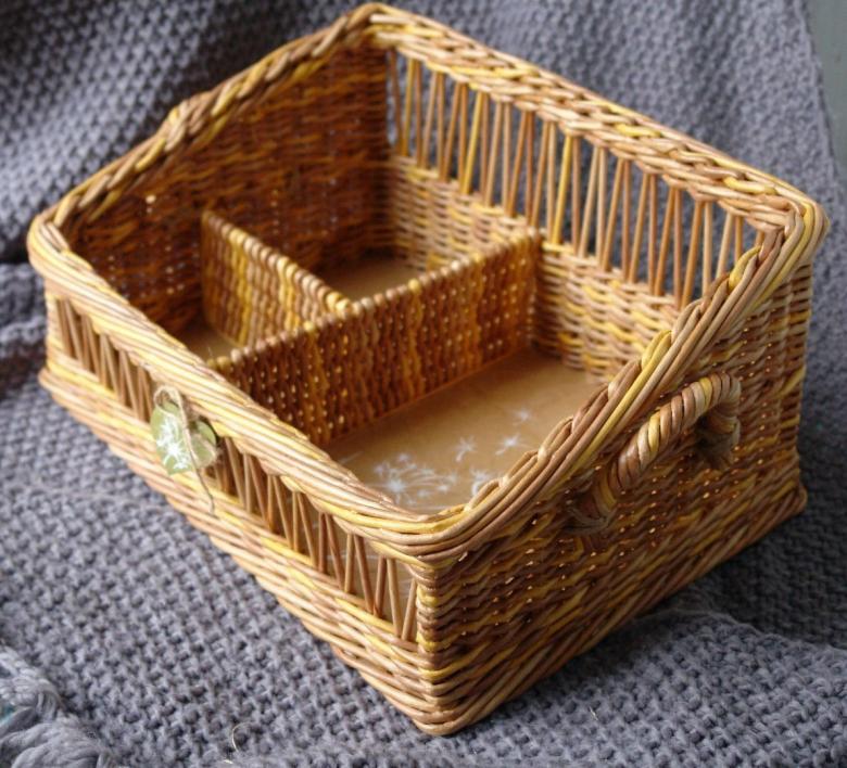 Weaving baskets and other interior items from newspaper tubes: master classes, video instructions