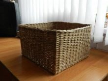 Weaving baskets and other interior items from newspaper tubes: master classes, video instructions