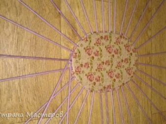 Weaving baskets and other interior items from newspaper tubes: master classes, video instructions
