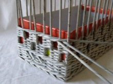 Weaving baskets and other interior items from newspaper tubes: master classes, video instructions