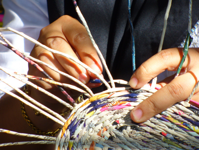 The paper weaving technique is becoming very popular.