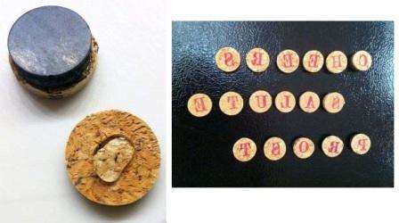 If you are learning the alphabet with children, try making homemade cork magnets. This material is environmentally friendly, therefore it does not emit any toxins. The very making of magnets with letters will be an exciting experience.
