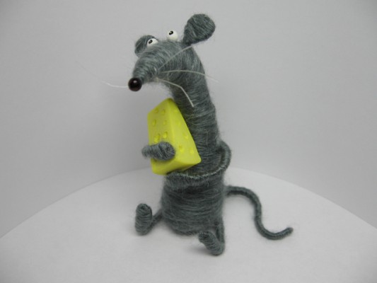 Kis szürke patkány