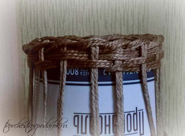 Weaving from twine for beginners: schemes, ideas for the interior and a basket master class