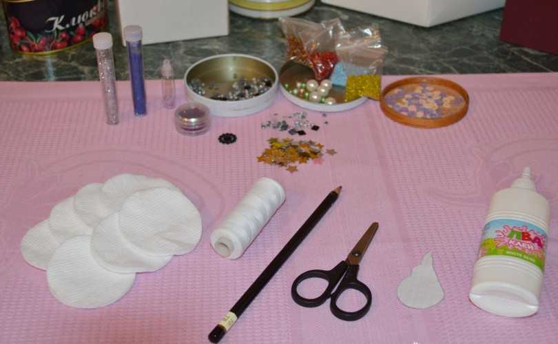 Kézműves termékek pamutpárnákból gyerekeknek: eredeti gyermektermékek fotóötletei