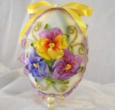 Eggshell crafts: photo examples of the best works and a description of their manufacture