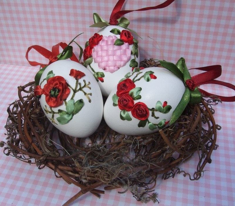 Eggshell crafts: photo examples of the best works and a description of their manufacture