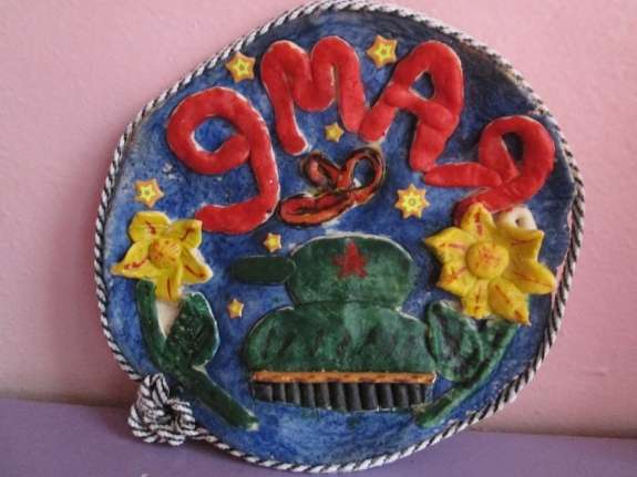 deeg knutselen voor 9 mei