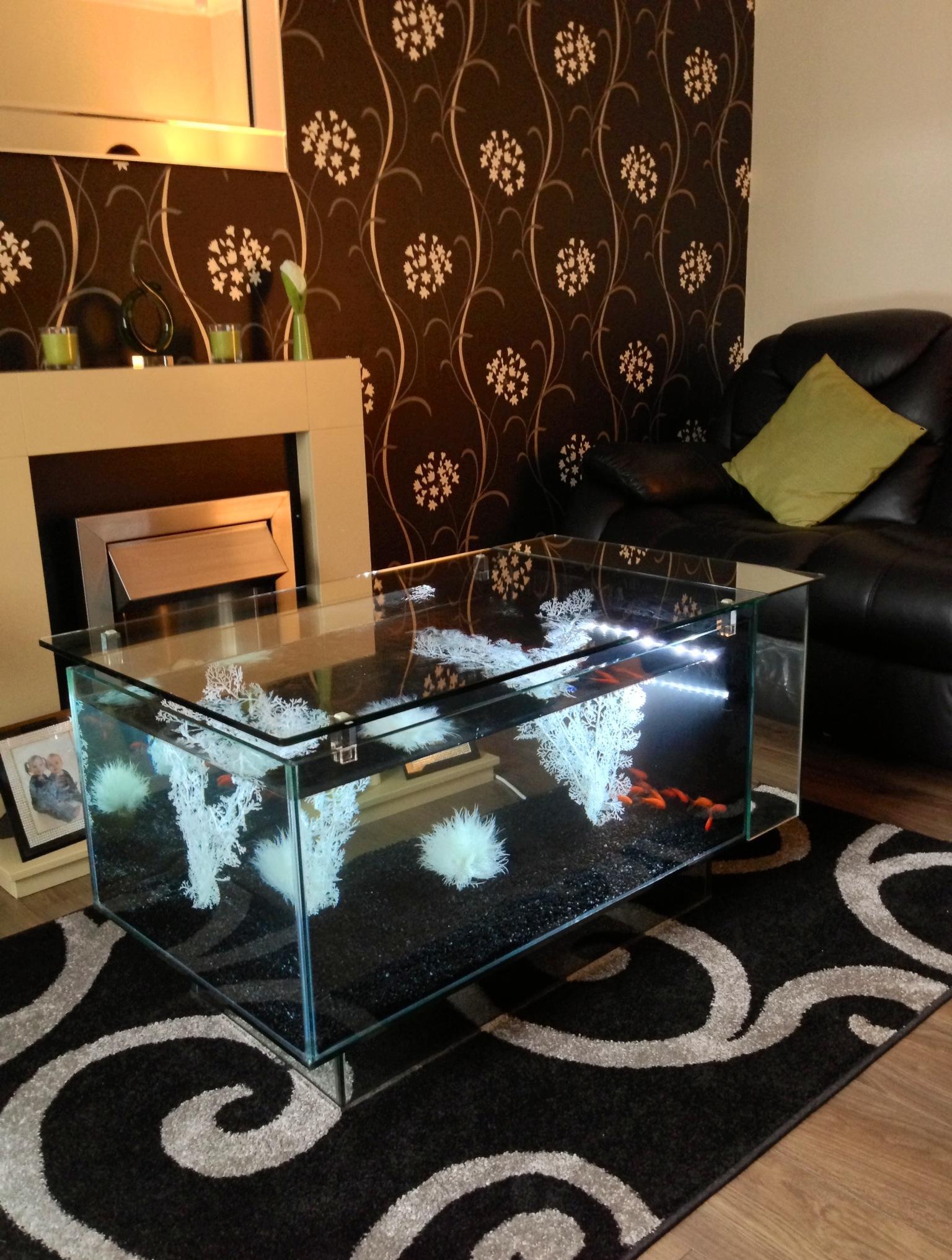 Table aquarium decor