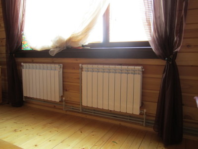 Tying heating radiators with polypropylene is simple and affordable