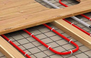 Полагане на покритието върху подови нагреваеми подове