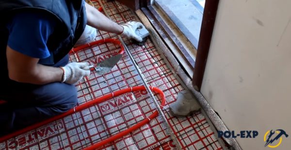 Закрепване на парчета бетон