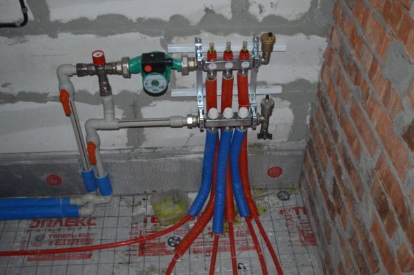 Вмъкване на трансформаторни подстанции от воден тип в централната отоплителна система