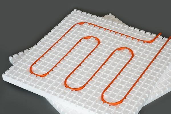 Heat-insulating profile mats