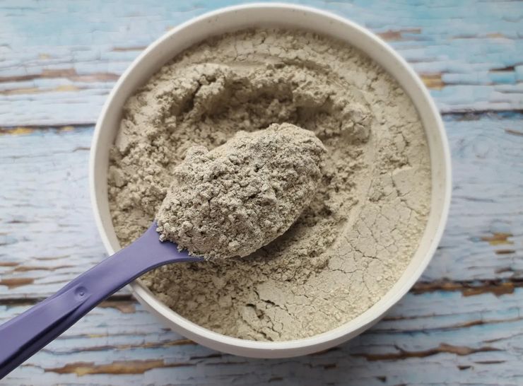 Tooth powder as fertilizer for flowers