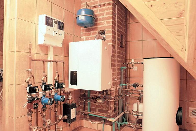 Ventilatie voor een gasboiler: belangrijke vereisten waaraan moet worden voldaan - doe-het-zelf ventilatieapparaat in een huis met gastoestellen