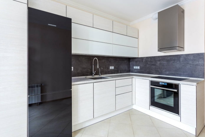 keuken met afzuigkap in de stijl van minimalisme