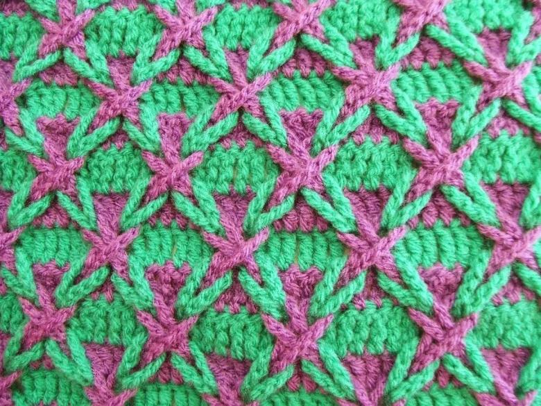 Knitting of dense patterns - features of execution for beginners with photo examples and diagrams, dense patterns with knitting needles