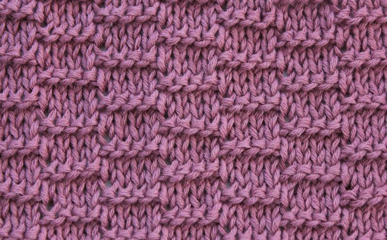 Knitting of dense patterns - features of execution for beginners with photo examples and diagrams, dense patterns with knitting needles