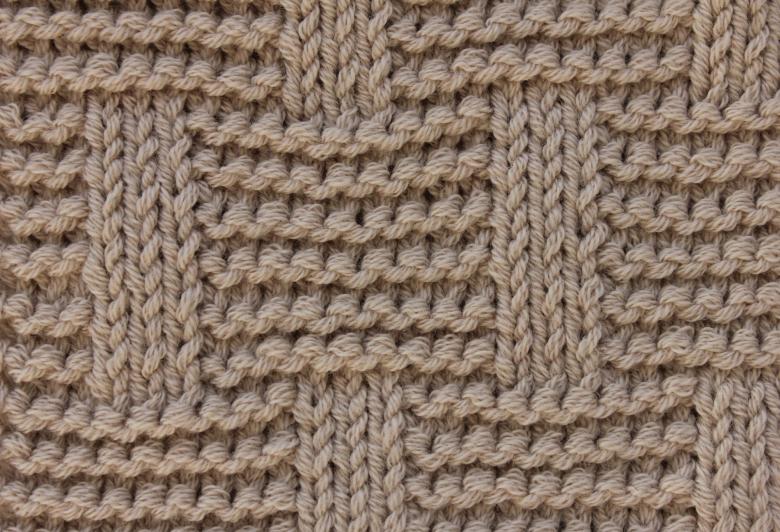 Knitting of dense patterns - features of execution for beginners with photo examples and diagrams, dense patterns with knitting needles