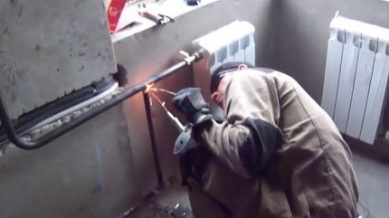Welding heating pipes